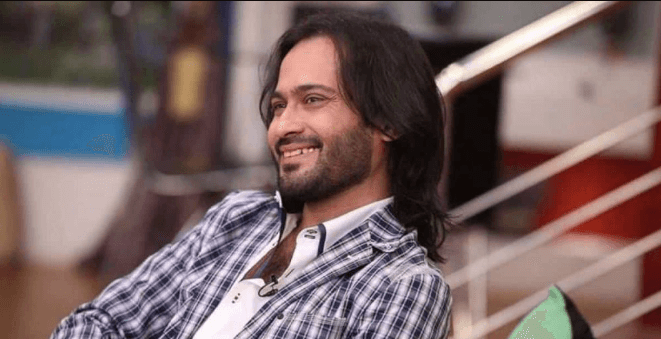 Waqar Zaka Net Worth